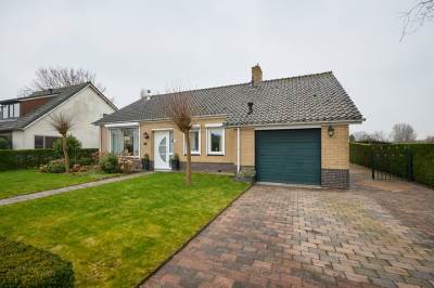 Woning Pastoor J.A.M. van den Muijsenbergstraat 4 Hoofdplaat