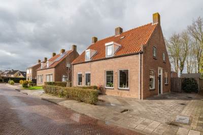 Woning Julianastraat 18 Heinkenszand