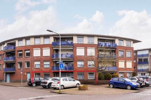 Woning Muiderslotpad 3 Hellevoetsluis