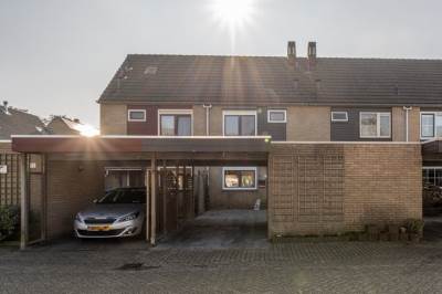 Woning Heraut 17 Rhoon