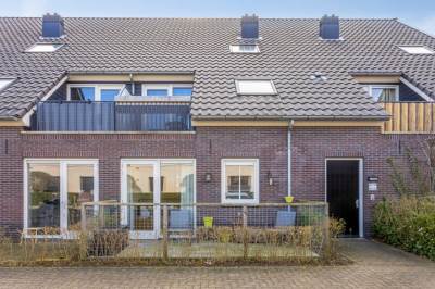 Woning Stationsstraat 34 Spijkenisse