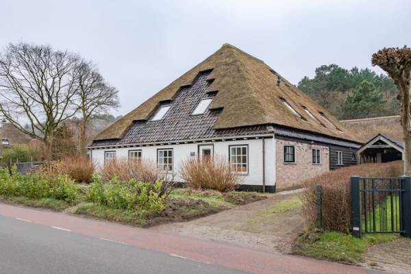 Woning Heereweg 215 Schoorl