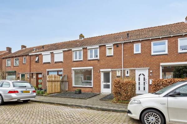 Woning Aagje Dekenstraat 11 Terneuzen