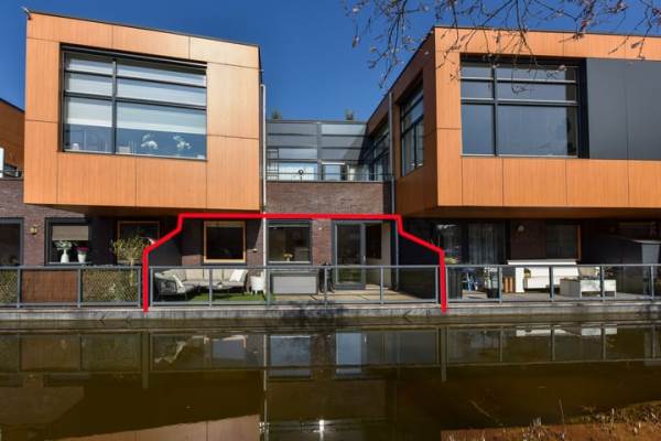 Woning Burgemeester de Voogtlaan 82 Wilnis