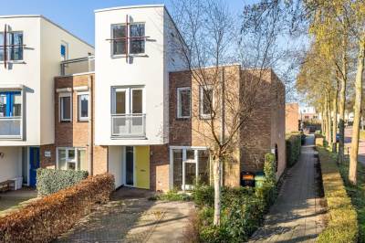 Woning Kasteeltuin 8 Houten
