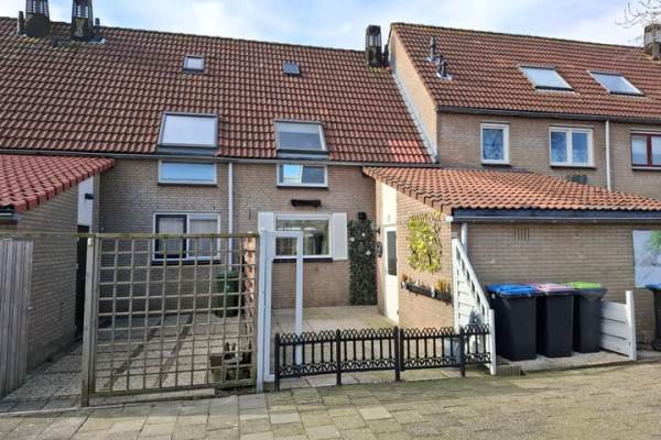 Woning Steentijdkreek 29 Spijkenisse