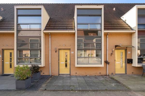 Woning Rietdekkerij 45 Barendrecht