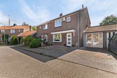 Woning Dr. Sloetlaan 7 Abcoude