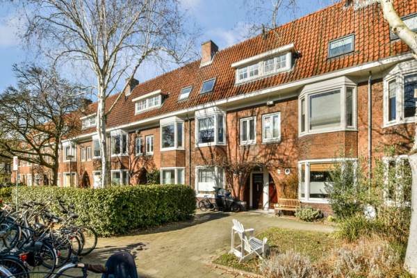Woning Johannes van der Waalsstraat 831 Amsterdam