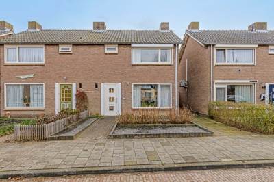 Woning Deken Tomaslaan 22 's-Heerenhoek