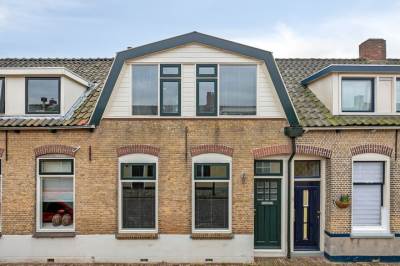 Woning Weeshuisstraat 6 Sommelsdijk