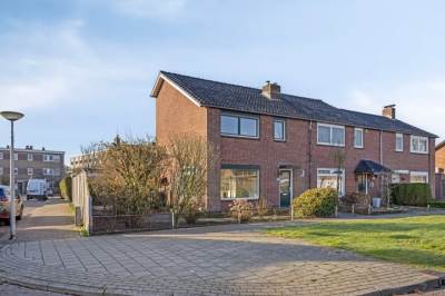 Woning Willem Rijbbertstraat 1 Enschede