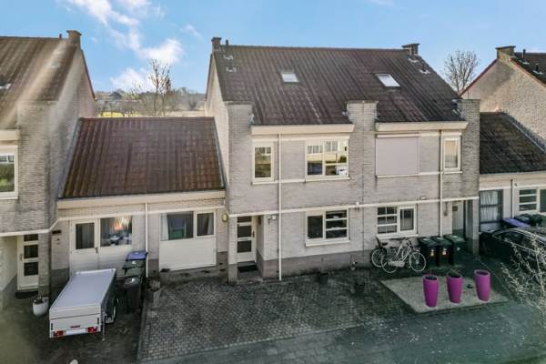 Woning Haagwinde 24 Tiel