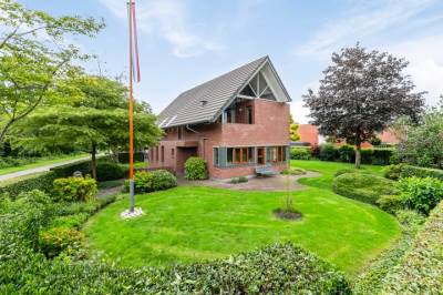 Woning Eskadronslaan 1 Zuidlaren