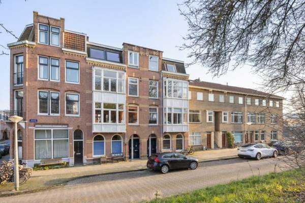 Woning Ringdijk 502 Amsterdam
