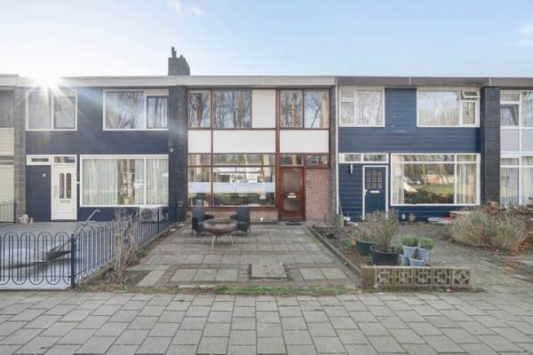 Woning Dovenetelweg 87 Zaandam