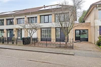 Woning Rock and Rollstraat 23 Almere
