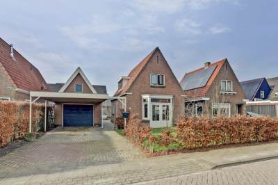 Woning Foekjesteech 18 Langweer