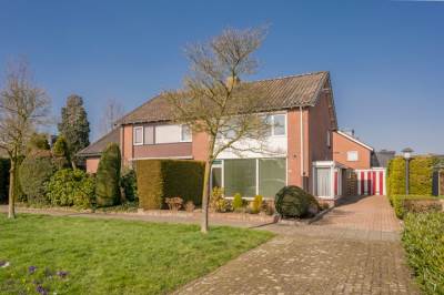 Woning Koolmeeslaan 10 Hoevelaken