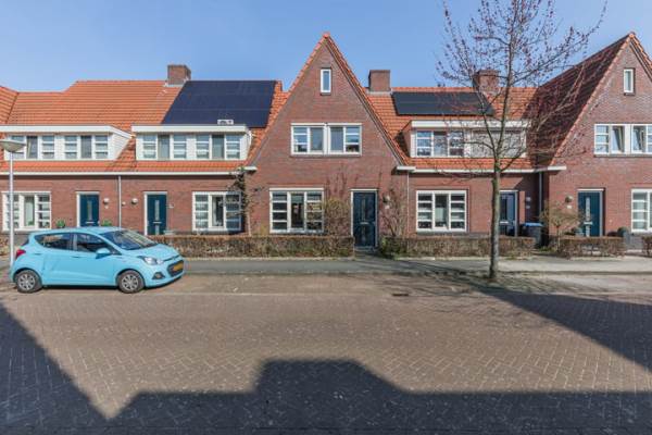 Woning Hans Vredeman de Vriesstraat 13 Eindhoven