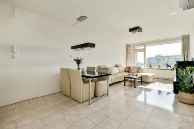 Woning Hogevecht 117 Amsterdam