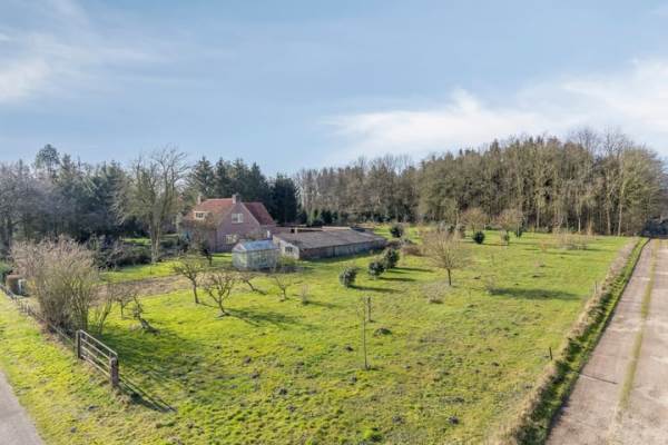 Woning Parallelweg 1 Onna