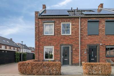 Woning Elisabeth Kampenlaan 22 Kampen