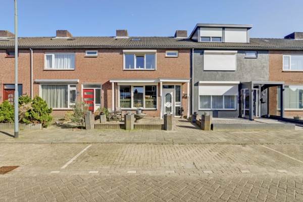 Woning Zwaluwstraat 13 Oosterhout (NB)