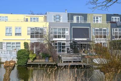 Woning Betsy Perkstraat 47 Velserbroek