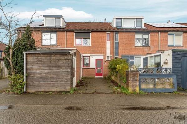 Woning Kamp 1579 Lelystad