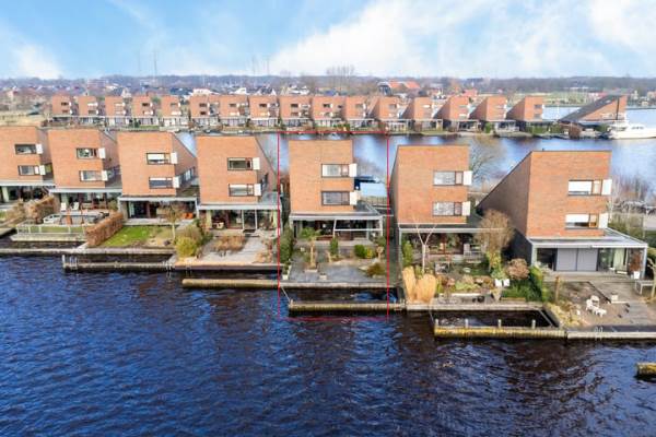 Woning De Fluessen 30 Leeuwarden