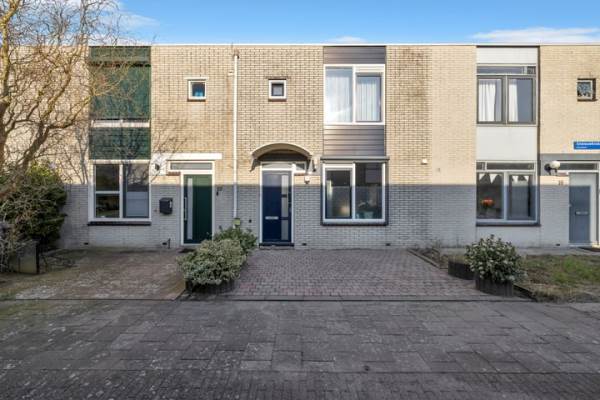 Woning Sneeuwklokjestraat 17 Almere