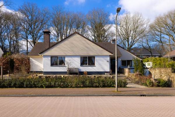 Woning Groen van Prinstererlaan 34 Huizen