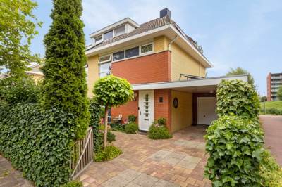 Woning Hugo de Vrieslaan 34 Oegstgeest