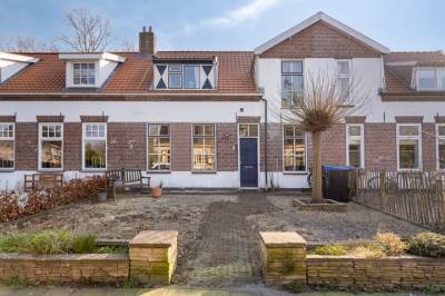 Woning Rozenlaan 3 Sommelsdijk