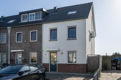 Woning Populierenlaan 12 Zwanenburg