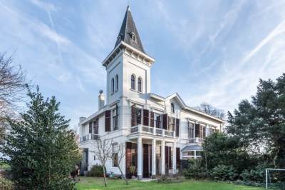 Woning Donkerelaan 2 Bloemendaal