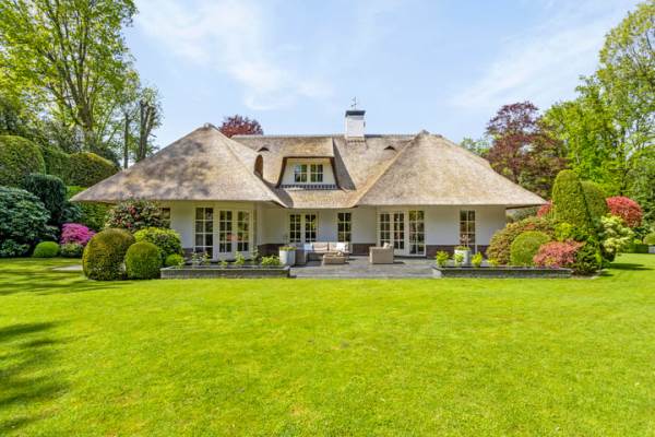 Woning Crailose Hof 4 Huizen