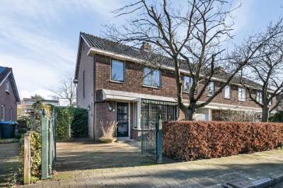 Woning Prins Bernhardstraat 1 Barendrecht