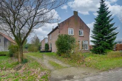 Woning Rijksweg 15 Hulten