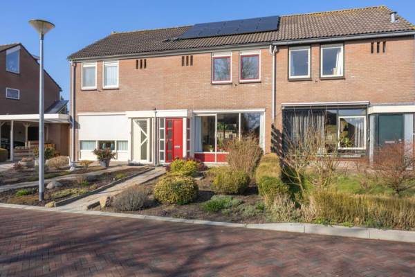 Woning Rakenstraat 11 Garnwerd
