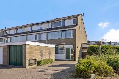 Woning Helmhof 17 Alphen aan den Rijn