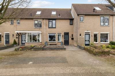 Woning Ruysdaellaan 76 Nijkerk