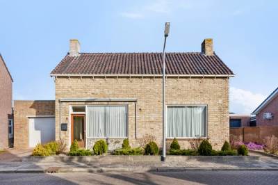 Woning Dahliastraat 6 St. Willebrord