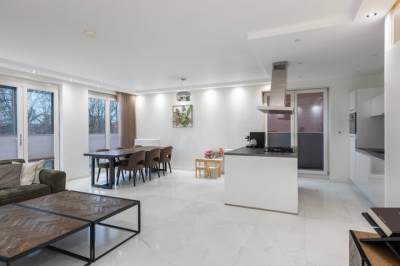 Woning Hoogeveenlaan 8E Den Haag