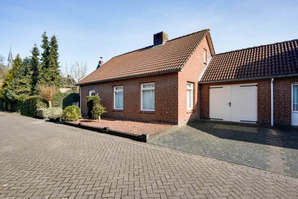 Woning Pastoor Ruttenhofje 8 Roggel