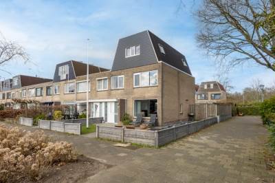 Woning Van den Berghlaan 517 Hoofddorp