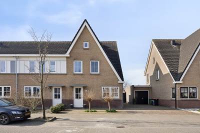 Woning Houtwerf 11 Waarland