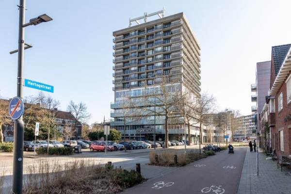 Woning Hertog Hendrik van Brabantplein 100 Eindhoven