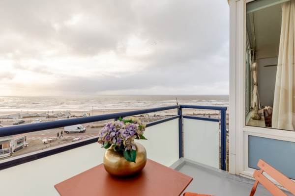 Woning de Ruyterstraat 106 Zandvoort